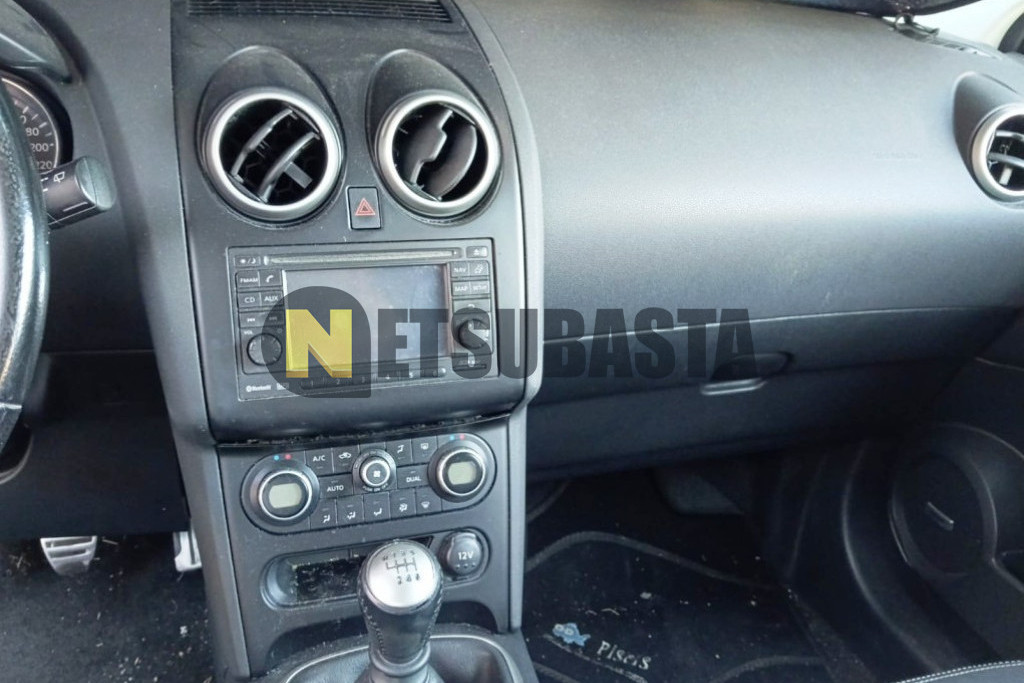 Nissan Qashqai+2 2.0dCi DPF 4x2 2010