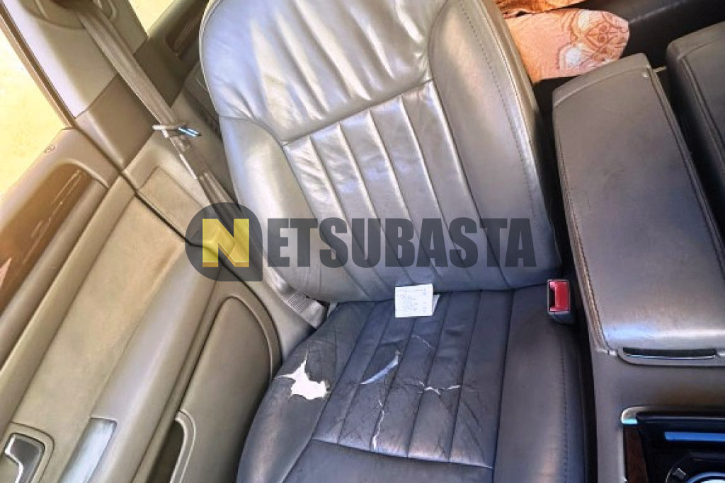 Audi A8 4.2 quattro tiptronic 6 vel. 2002