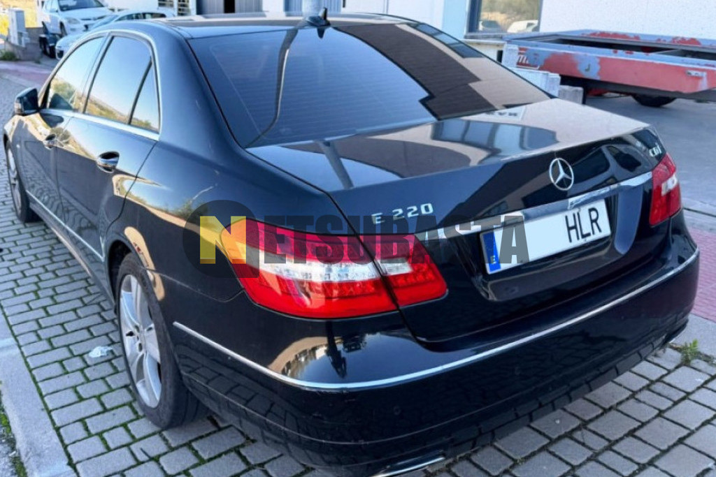 Mercedes-Benz E 220 CDI BlueEFFICIENCY Aut. 2012