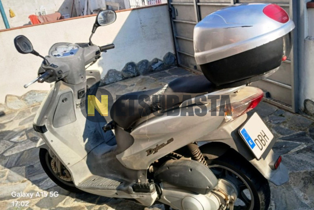 Honda DYLAN-SES 150 2004