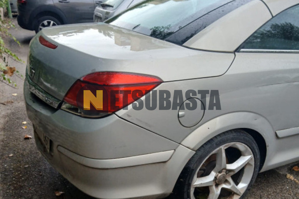 Opel Astra TwinTop 1.9 CDTI 2008