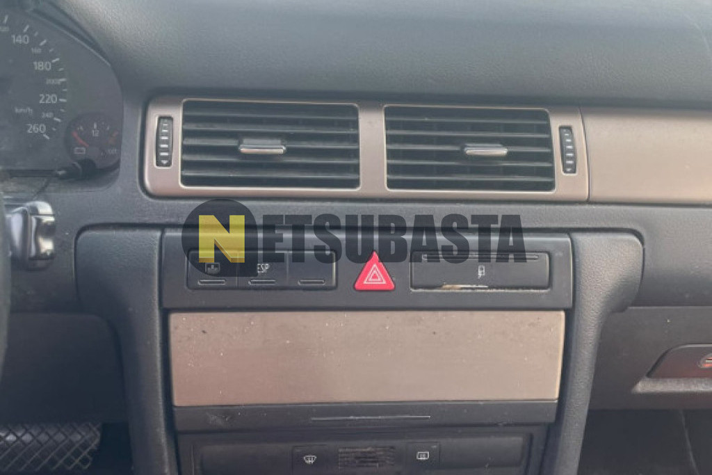 Audi A6 2.4 Triptonic 5 Vel. 2000
