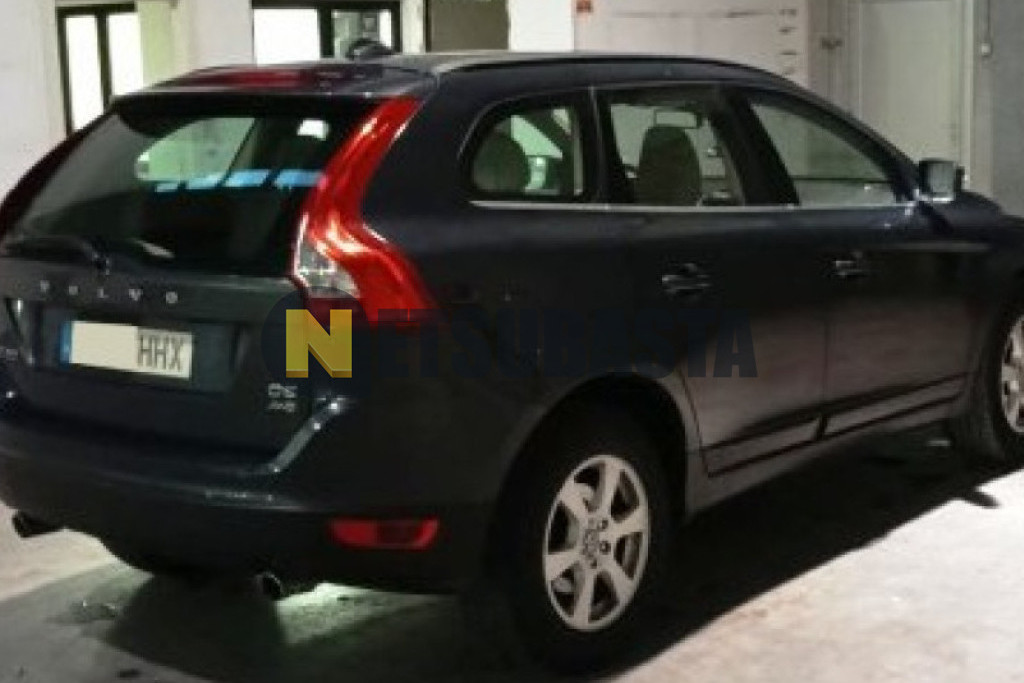 Volvo XC60 D5 AWD Geartronic 2012