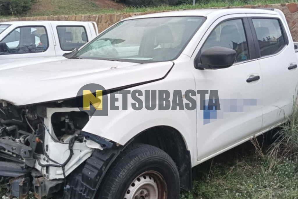 Nissan NP300 Navara Doble Cabina 2.3 dCi 2016