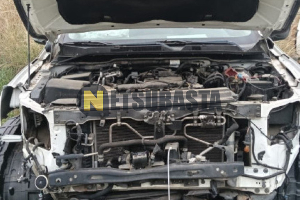 Nissan NP300 Navara Doble Cabina 2.3 dCi 2016