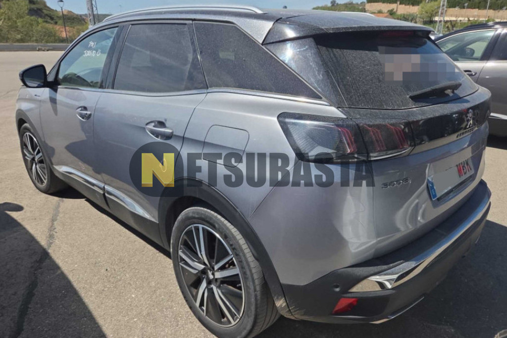 Peugeot 3008 Hybrid 300 e-EAT8 2022