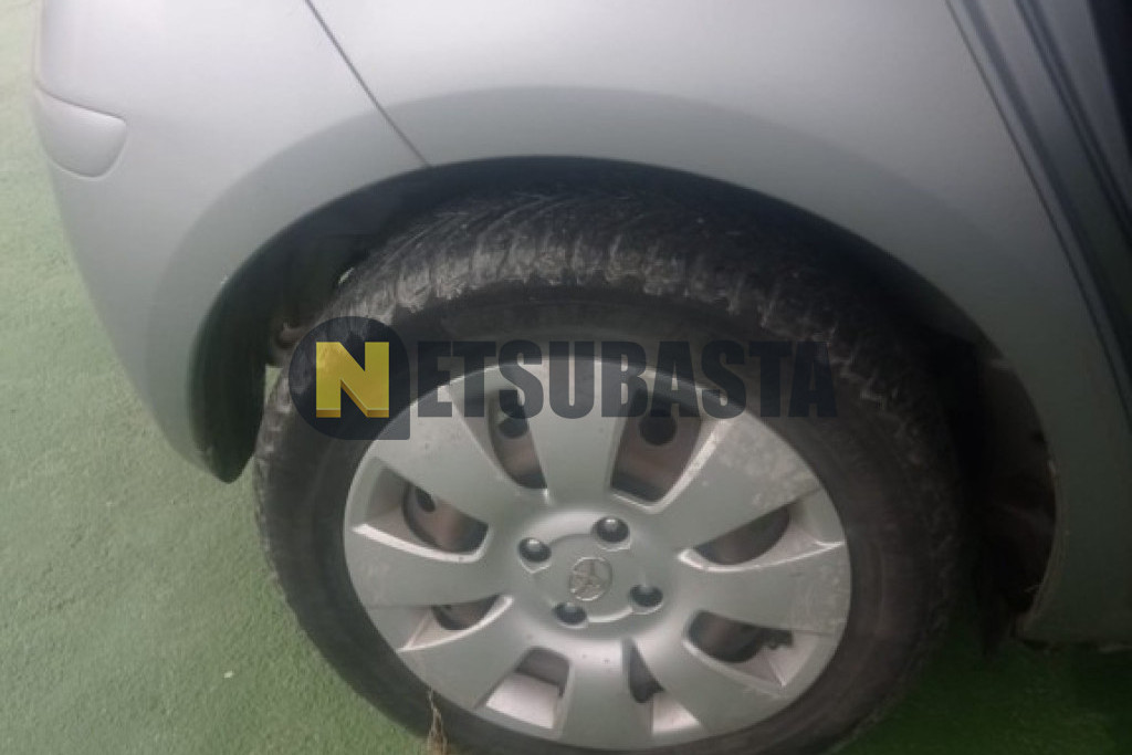 Toyota Yaris 1.4 D-4D 2011