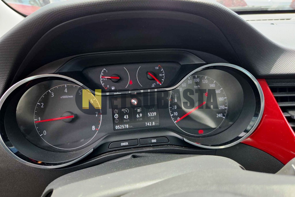 Opel Crossland 1.2 Turbo 2023